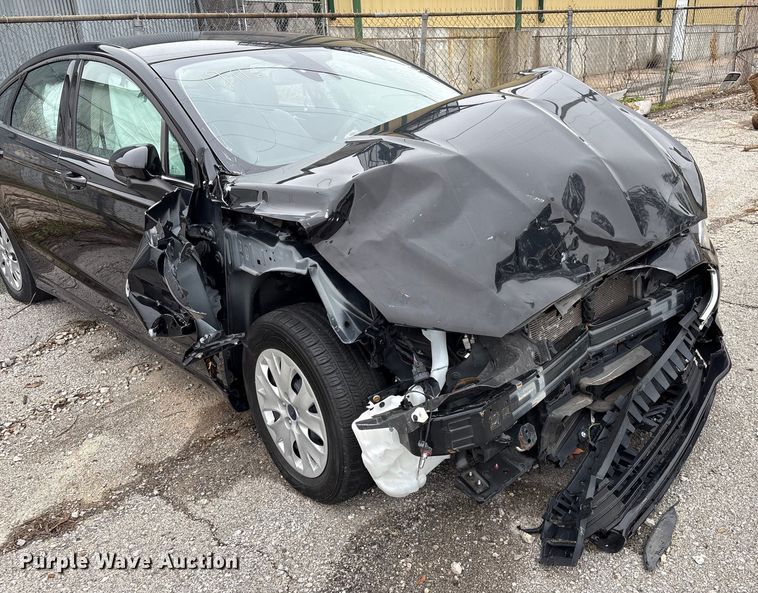 image for item EG8824 2019 Ford Fusion 