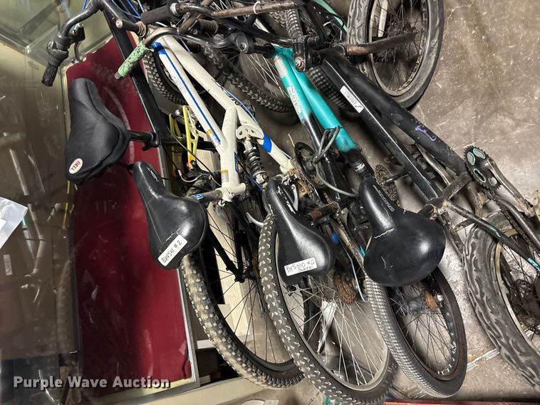 image for item EG8825 Approximately 12 bikes