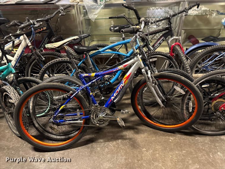 image for item EG8825 Approximately 12 bikes