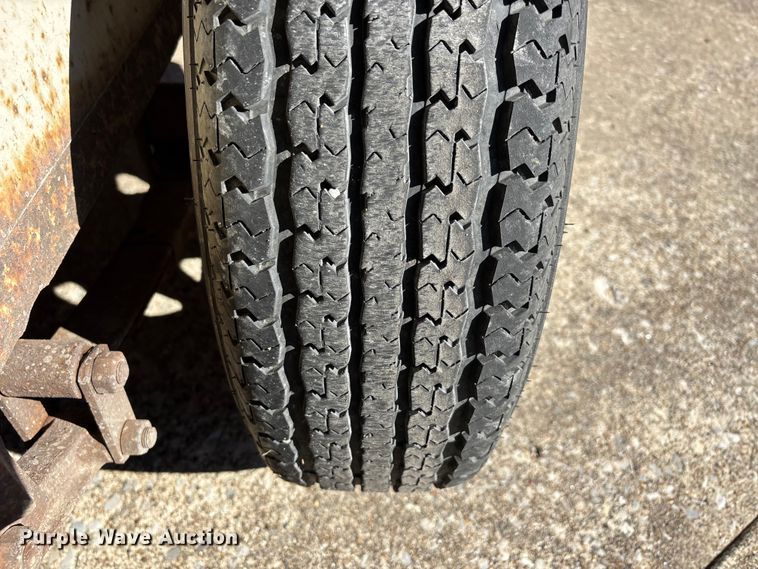 image for item EJ7707 1996 J-J-N Enterprises utility trailer