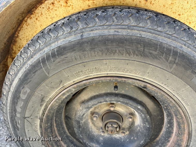 image for item EJ7707 1996 J-J-N Enterprises utility trailer