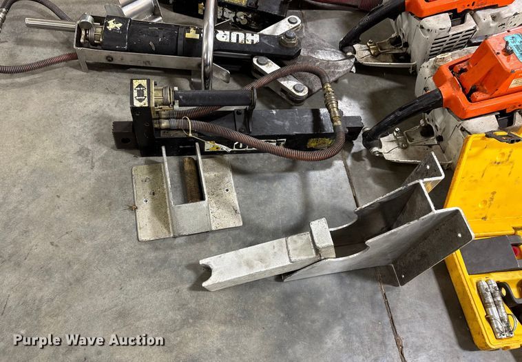 image for item EJ7709 Fire rescue equipment