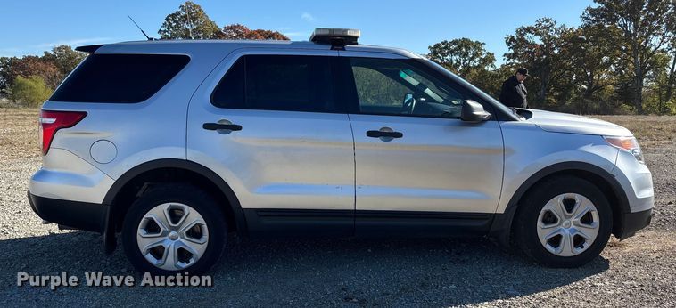 image for item EJ7714 2013 Ford Explorer Police Interceptor SUV
