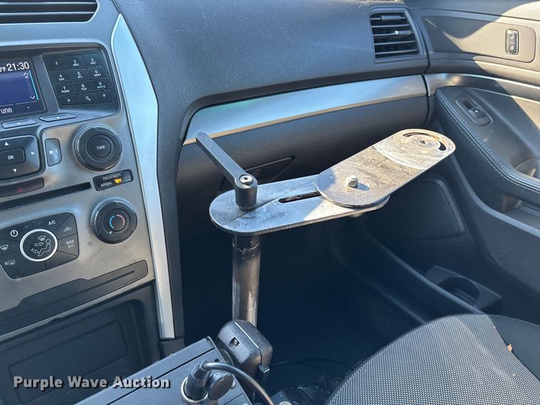 image for item EJ7714 2013 Ford Explorer Police Interceptor SUV