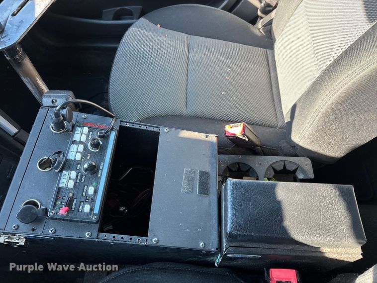 image for item EJ7714 2013 Ford Explorer Police Interceptor SUV