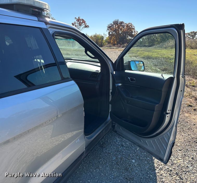 image for item EJ7714 2013 Ford Explorer Police Interceptor SUV