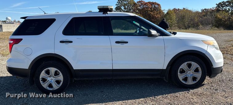image for item EJ7715 2014 Ford Explorer Police Interceptor  SUV