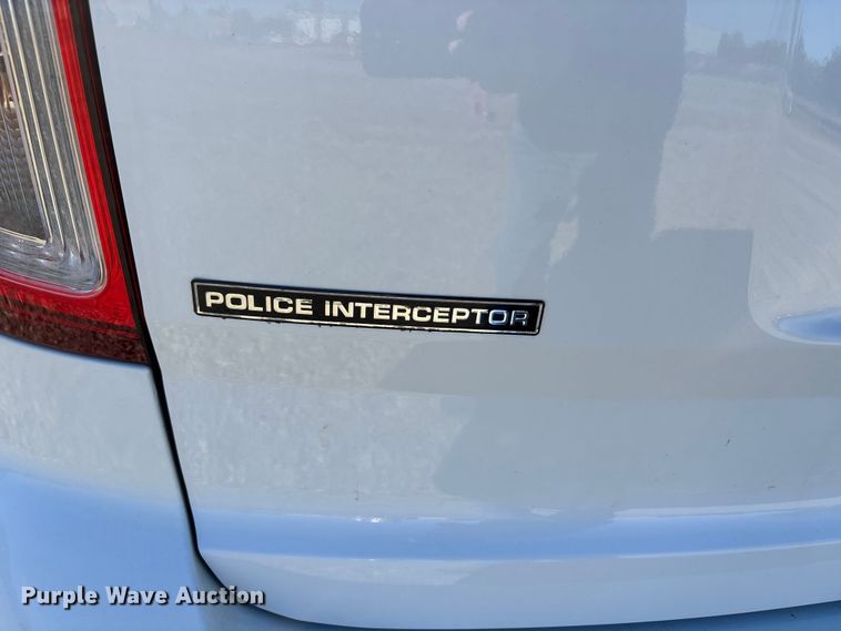 image for item EJ7715 2014 Ford Explorer Police Interceptor  SUV