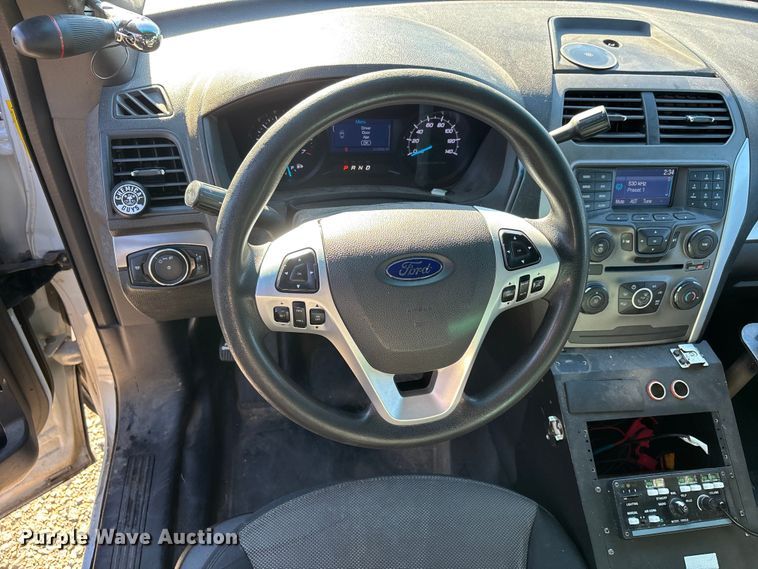 image for item EJ7715 2014 Ford Explorer Police Interceptor  SUV