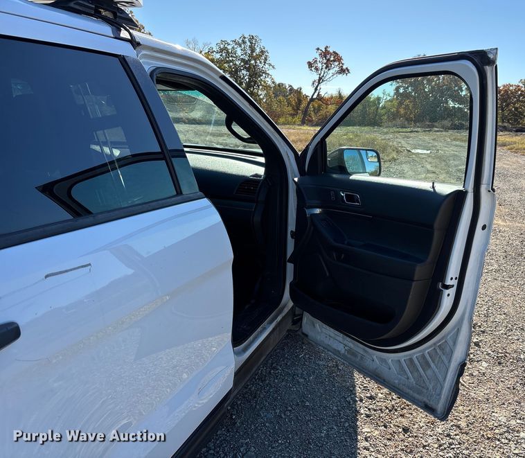 image for item EJ7715 2014 Ford Explorer Police Interceptor  SUV