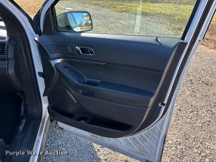 image for item EJ7715 2014 Ford Explorer Police Interceptor  SUV