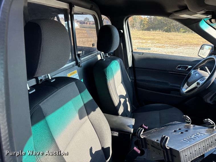 image for item EJ7715 2014 Ford Explorer Police Interceptor  SUV