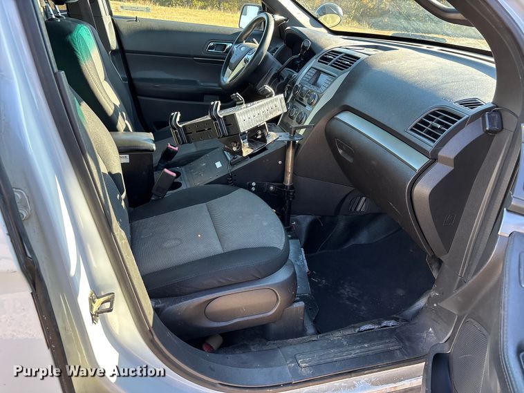 image for item EJ7715 2014 Ford Explorer Police Interceptor  SUV