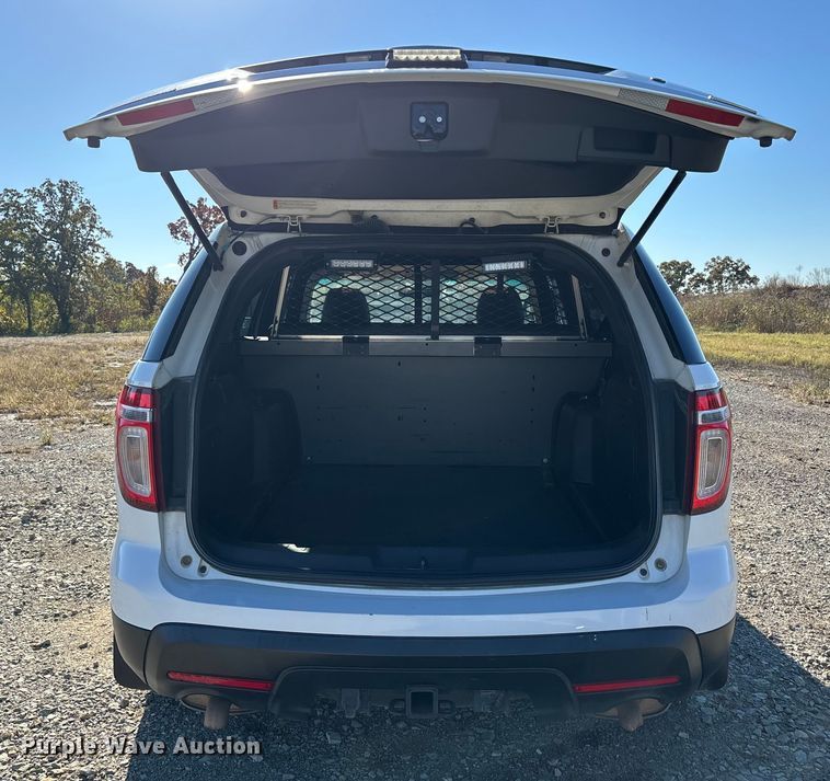 image for item EJ7715 2014 Ford Explorer Police Interceptor  SUV