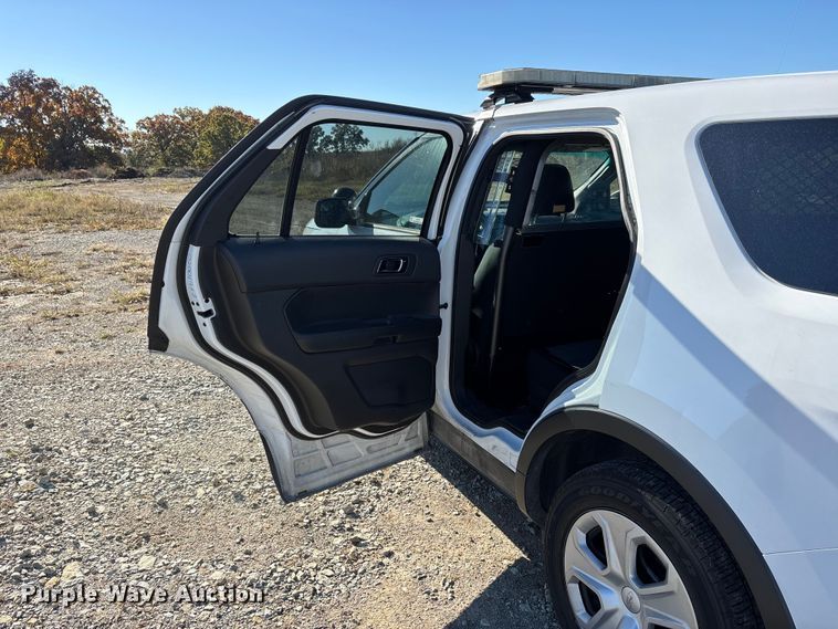 image for item EJ7715 2014 Ford Explorer Police Interceptor  SUV