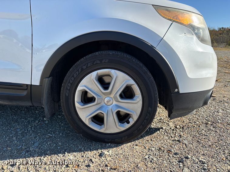 image for item EJ7715 2014 Ford Explorer Police Interceptor  SUV