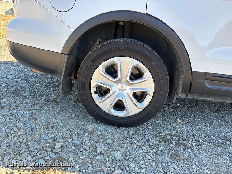 image for item EJ7715 2014 Ford Explorer Police Interceptor  SUV