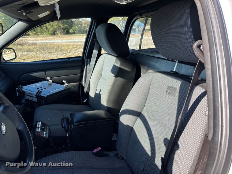 image for item EJ7716 2011 Ford Crown Victoria Police Interceptor 