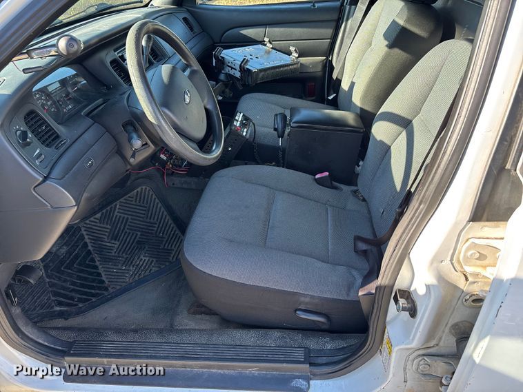 image for item EJ7716 2011 Ford Crown Victoria Police Interceptor 