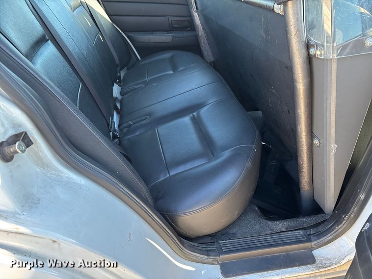 image for item EJ7716 2011 Ford Crown Victoria Police Interceptor 