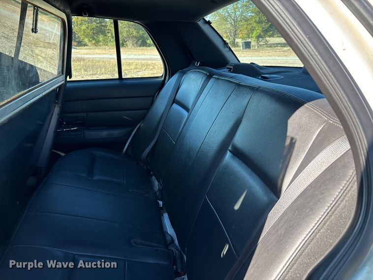 image for item EJ7716 2011 Ford Crown Victoria Police Interceptor 