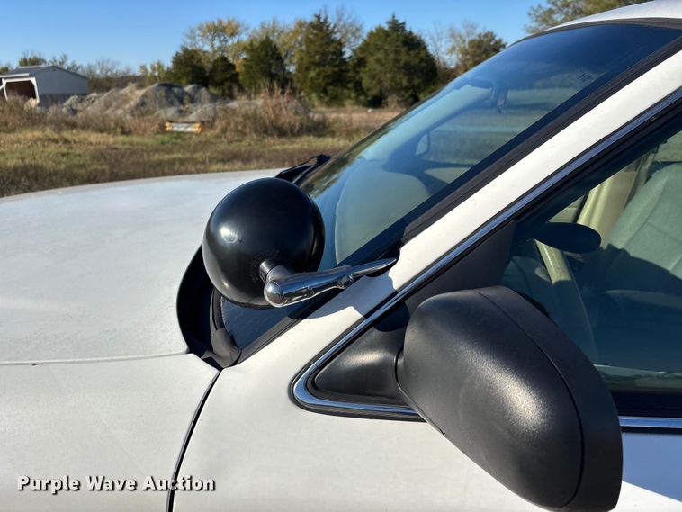 image for item EJ7717 2010 Ford Crown Victoria Police Interceptor 