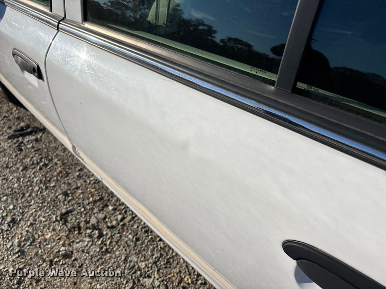 image for item EJ7717 2010 Ford Crown Victoria Police Interceptor 