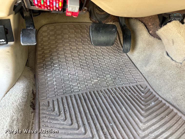 image for item EJ7717 2010 Ford Crown Victoria Police Interceptor 