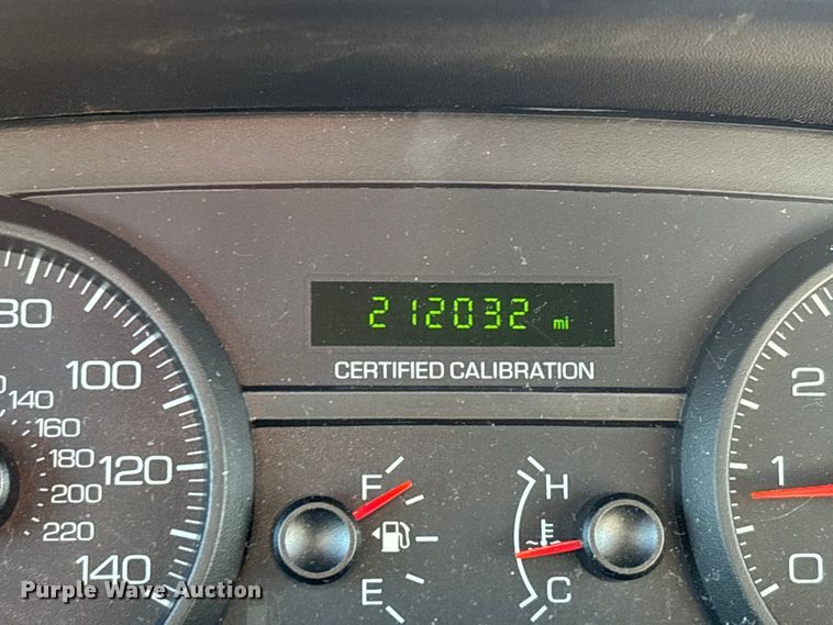 image for item EJ7717 2010 Ford Crown Victoria Police Interceptor 