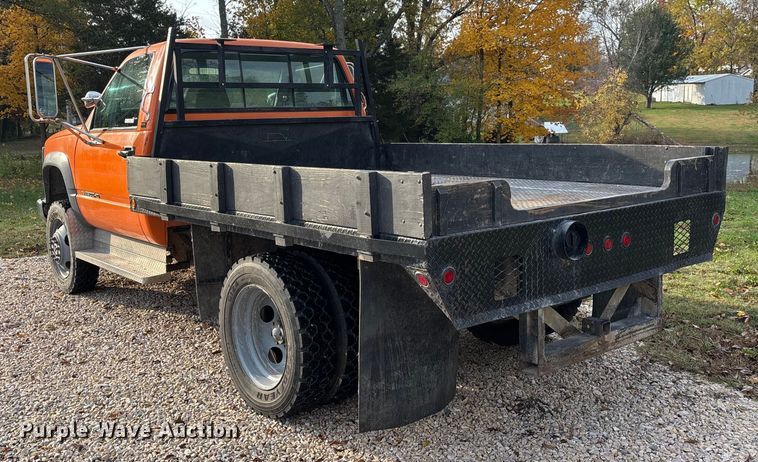 image for item EJ7749 1995 Chevrolet K3500 flatbed pickup truck