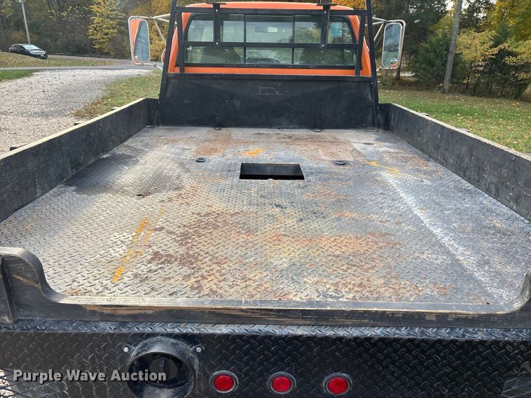 image for item EJ7749 1995 Chevrolet K3500 flatbed pickup truck