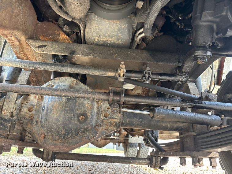 image for item EJ7749 1995 Chevrolet K3500 flatbed pickup truck