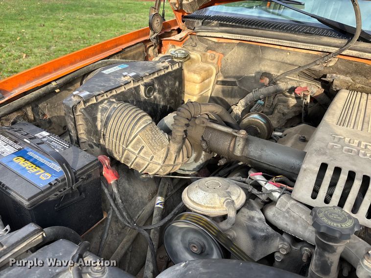 image for item EJ7749 1995 Chevrolet K3500 flatbed pickup truck