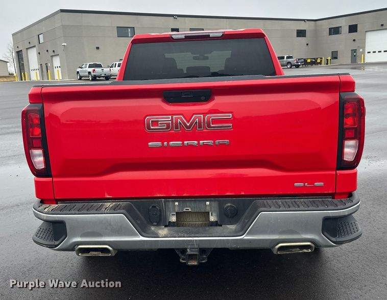 image for item EL0073 2021 GMC Sierra 1500 Crew Cab pickup truck