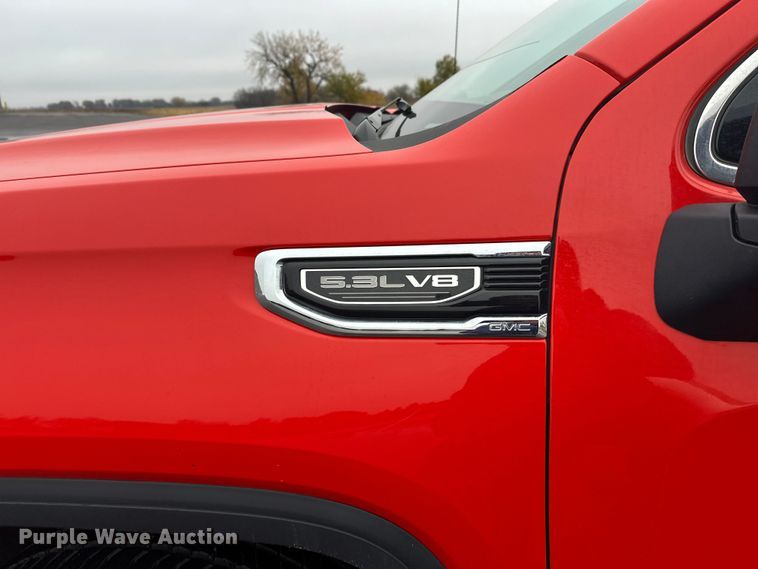 image for item EL0073 2021 GMC Sierra 1500 Crew Cab pickup truck