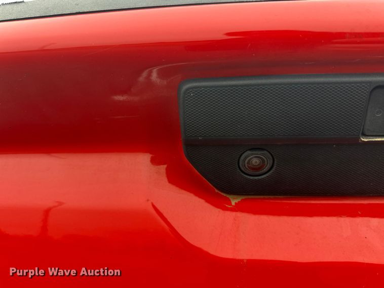 image for item EL0073 2021 GMC Sierra 1500 Crew Cab pickup truck