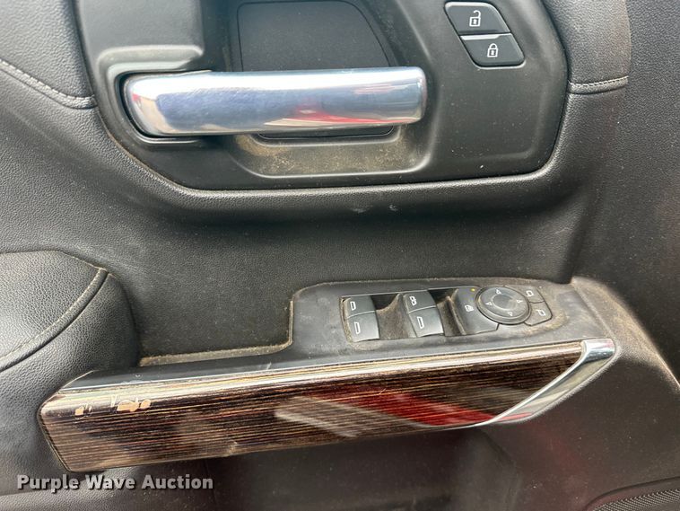 image for item EL0073 2021 GMC Sierra 1500 Crew Cab pickup truck