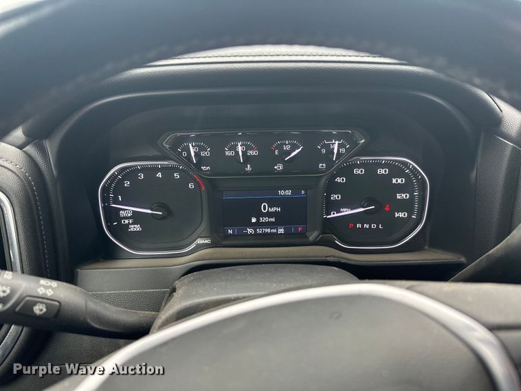 image for item EL0073 2021 GMC Sierra 1500 Crew Cab pickup truck