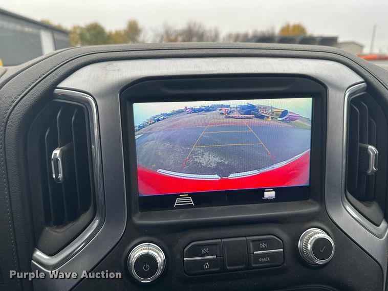 image for item EL0073 2021 GMC Sierra 1500 Crew Cab pickup truck