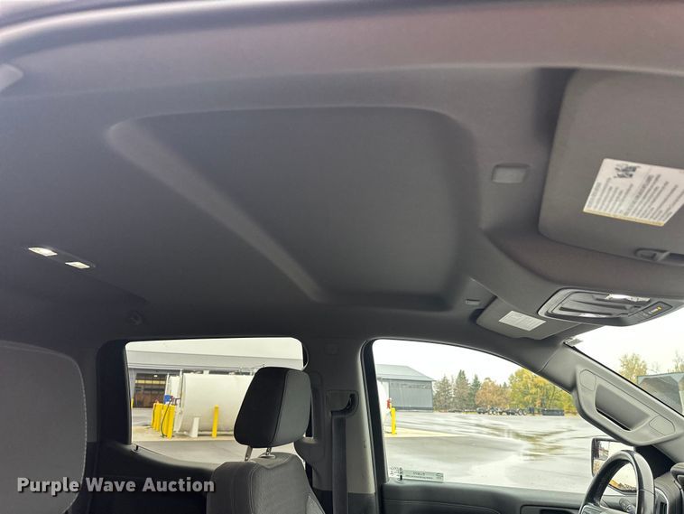 image for item EL0073 2021 GMC Sierra 1500 Crew Cab pickup truck