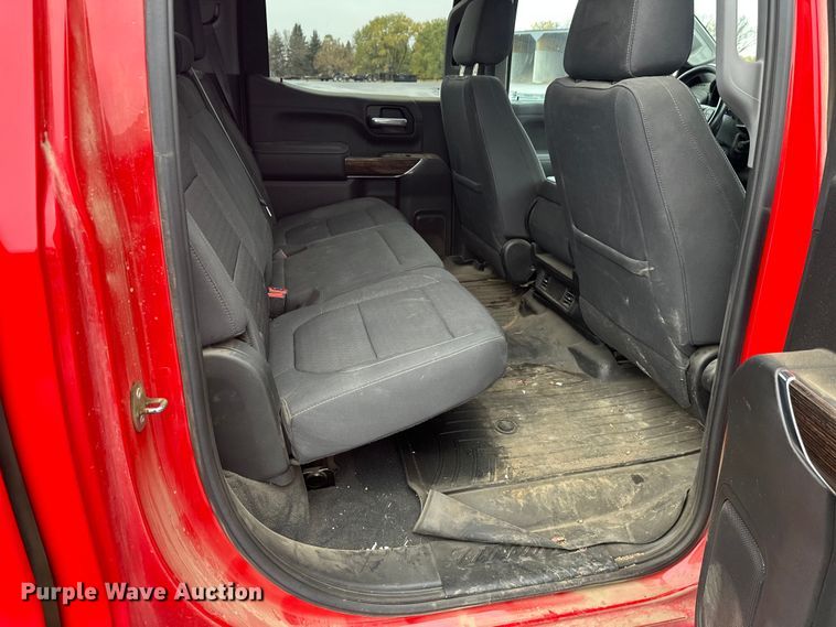 image for item EL0073 2021 GMC Sierra 1500 Crew Cab pickup truck