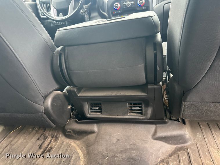 image for item EL0073 2021 GMC Sierra 1500 Crew Cab pickup truck