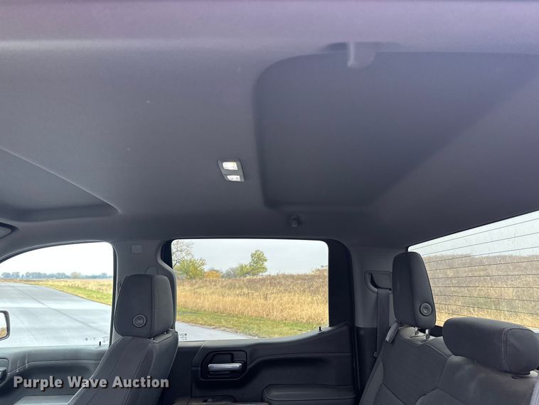 image for item EL0073 2021 GMC Sierra 1500 Crew Cab pickup truck