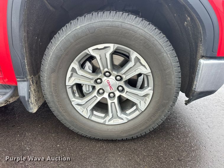 image for item EL0073 2021 GMC Sierra 1500 Crew Cab pickup truck