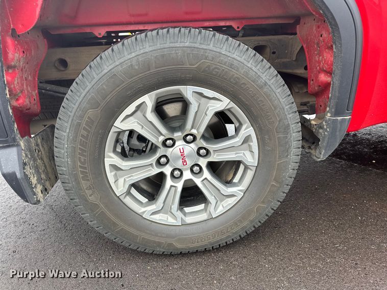 image for item EL0073 2021 GMC Sierra 1500 Crew Cab pickup truck