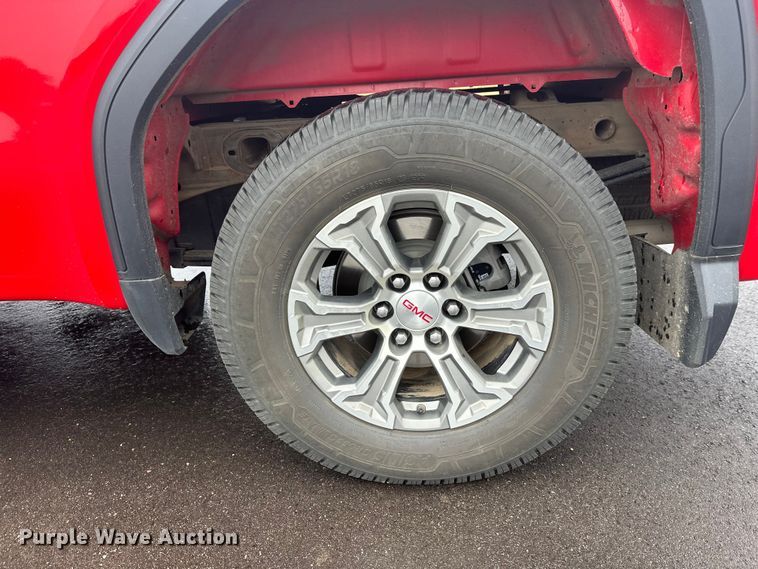 image for item EL0073 2021 GMC Sierra 1500 Crew Cab pickup truck