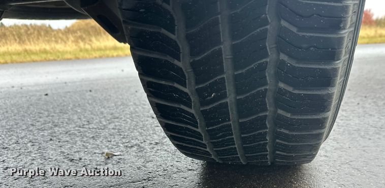 image for item EL0073 2021 GMC Sierra 1500 Crew Cab pickup truck