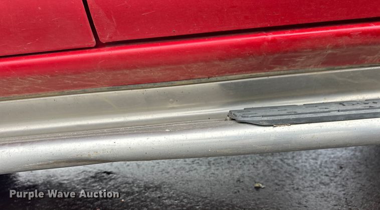 image for item EL0074 2005 Chevrolet Silverado 1500 Crew Cab pickup truck