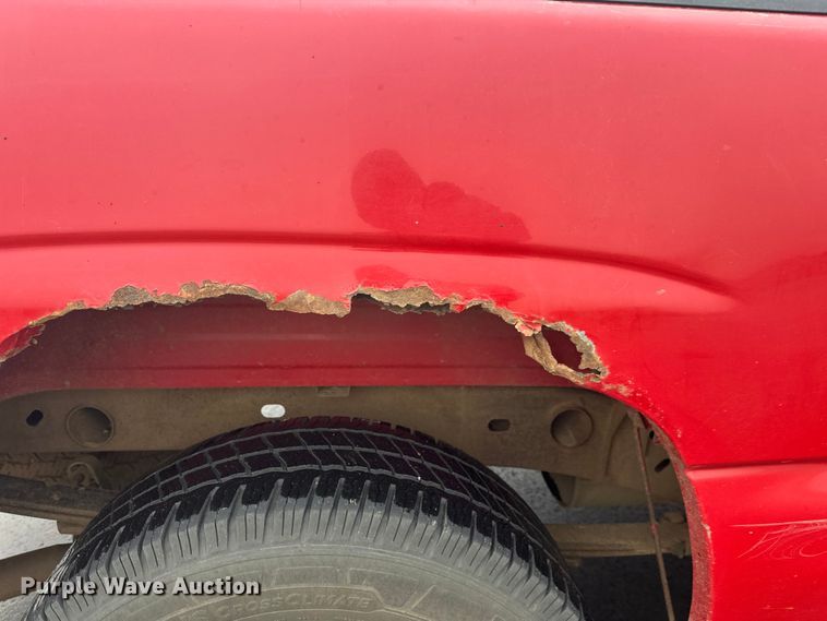 image for item EL0074 2005 Chevrolet Silverado 1500 Crew Cab pickup truck