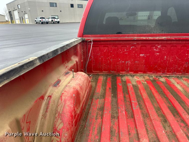 image for item EL0074 2005 Chevrolet Silverado 1500 Crew Cab pickup truck